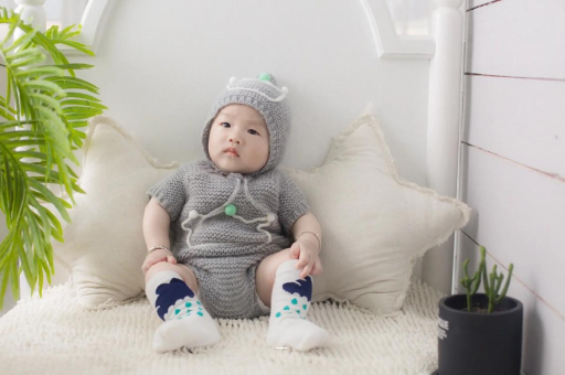 武汉供卵包生男孩宝宝揉眼睛是怎么回事 武汉供卵包生男孩宝宝揉眼睛是怎么回事